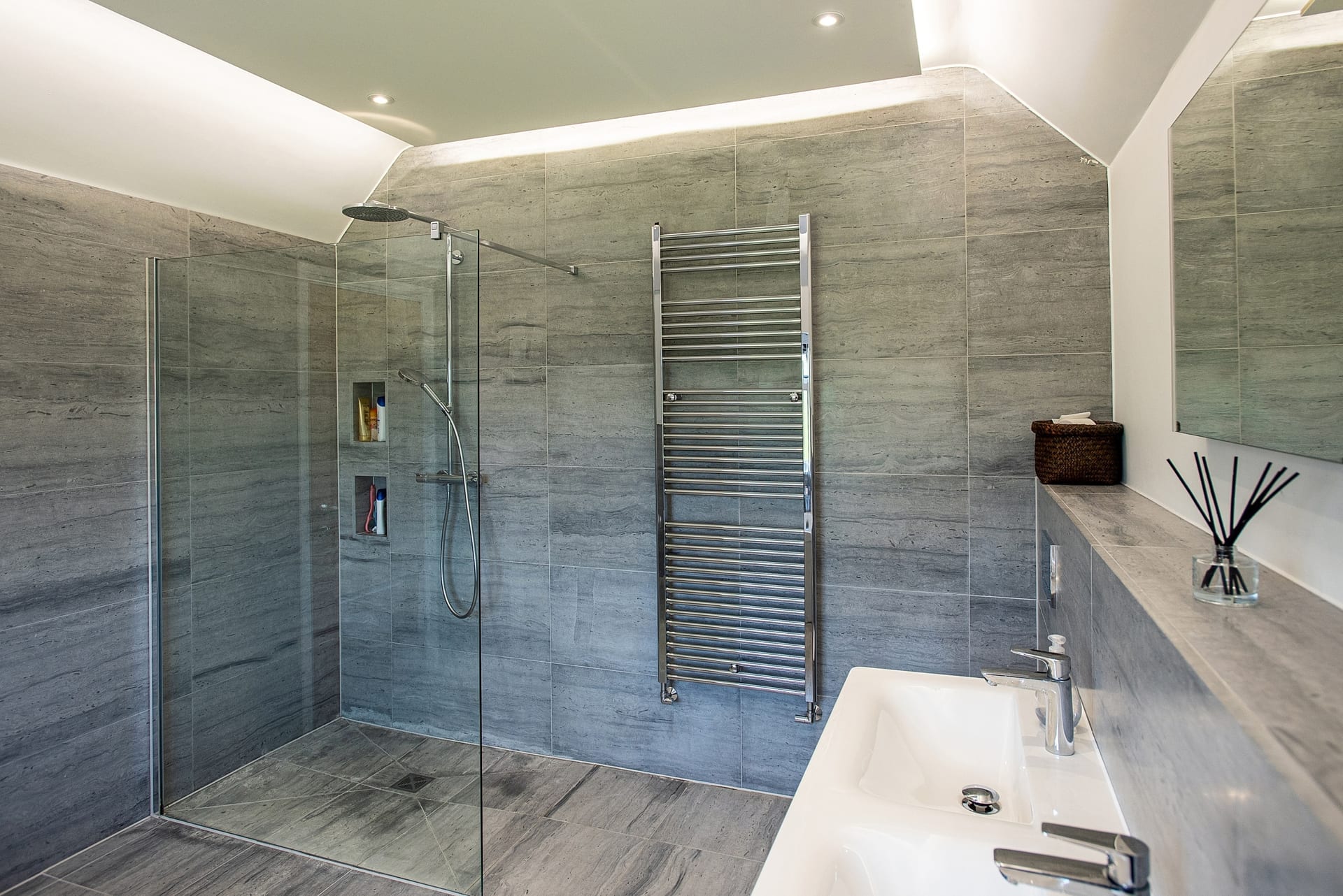 Brentwood III — Extension & Refurbishment in Brentwood, image 11