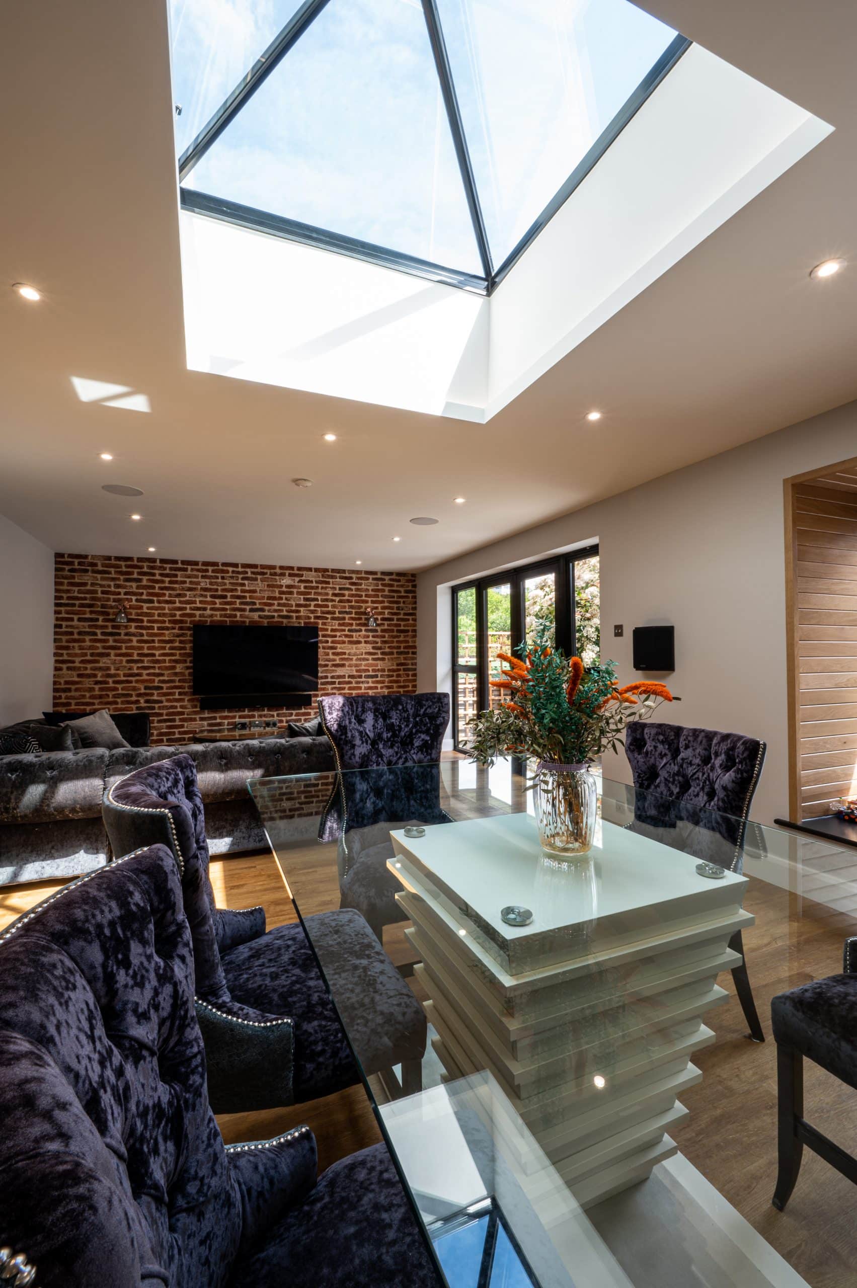 Hutton Mount II — Extension & Refurbishment in Hutton Mount, image 9
